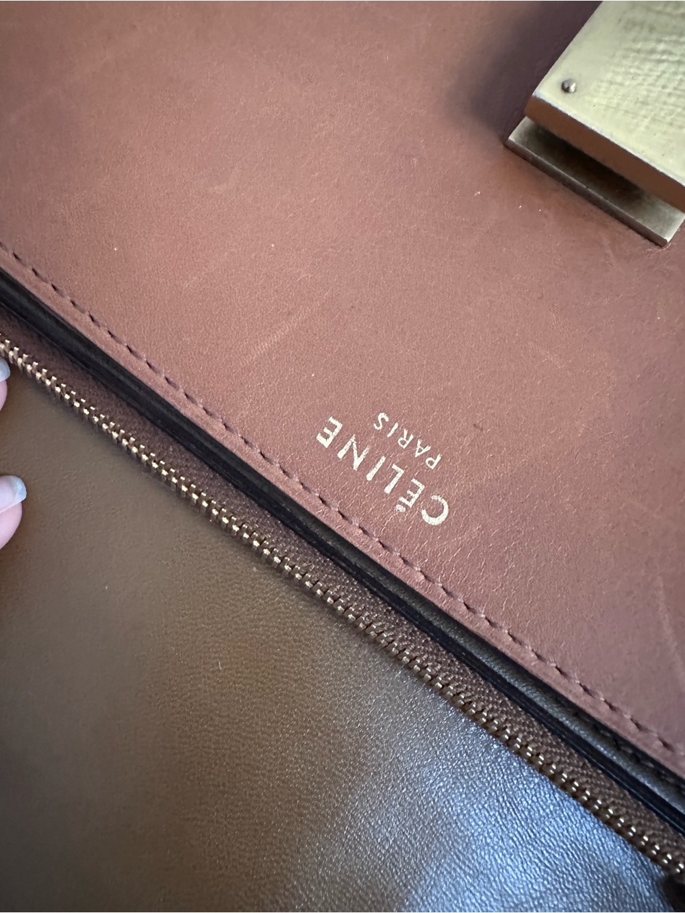 CELINE Phoebe Philo Classic Box Bag in Medium - Color Camel - Picture 11 of 17